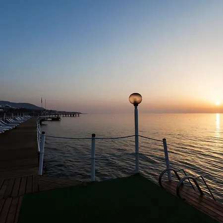 La Goynuk (Kemer)