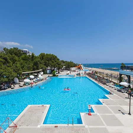 La Hotel 5*